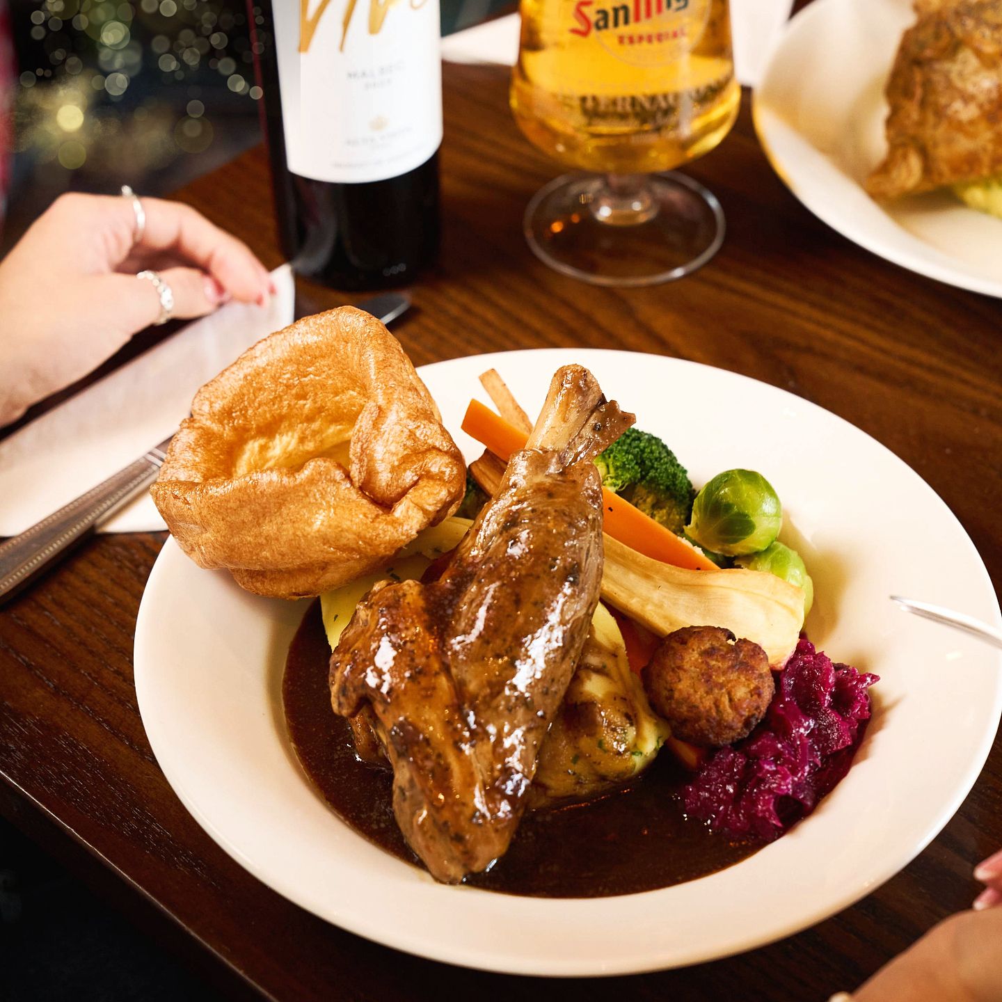 Christmas Day 2025 Lunch, Dinner & Dining at The White Heifer That Travelled in Darlington